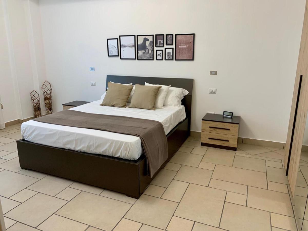 Torre Dei Mori Boutique Rooms B&B Capaccio Exterior photo