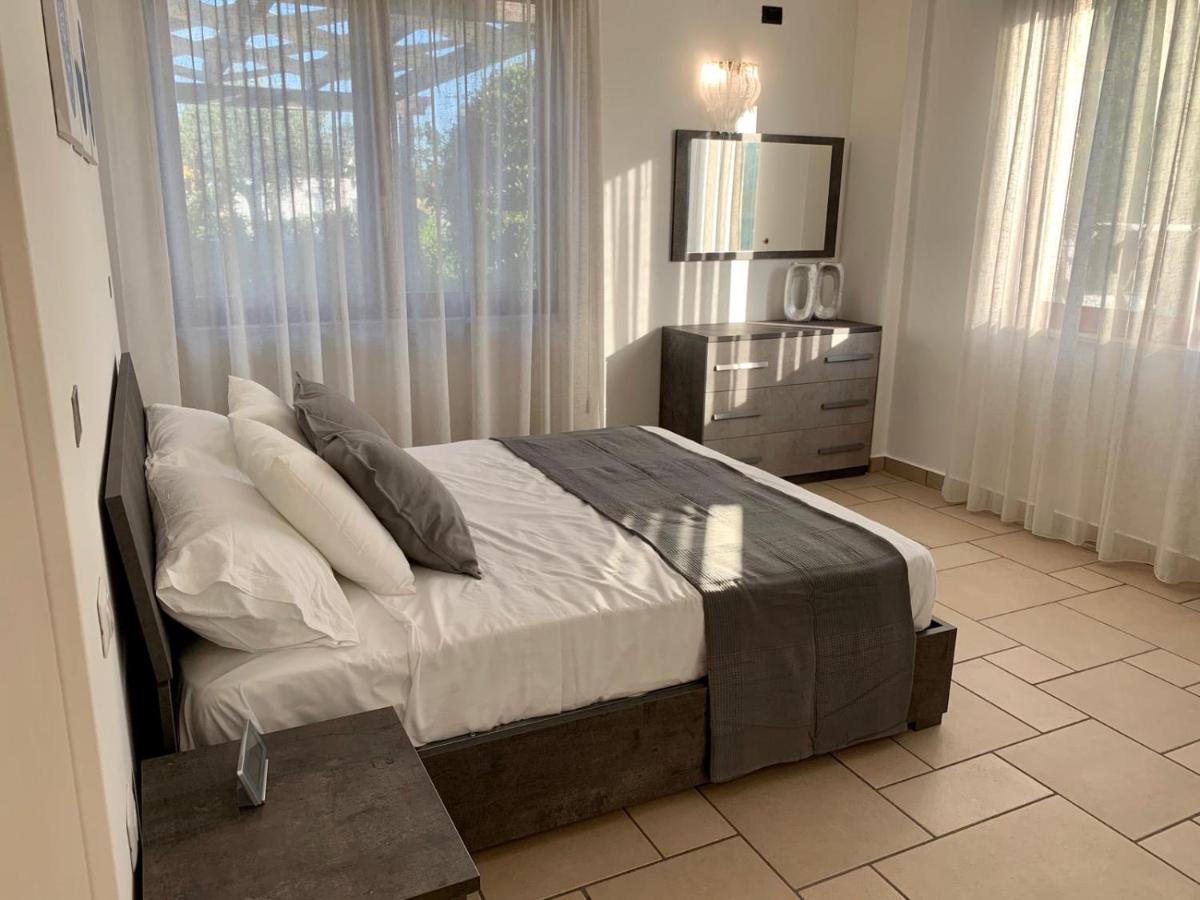 Torre Dei Mori Boutique Rooms B&B Capaccio Exterior photo