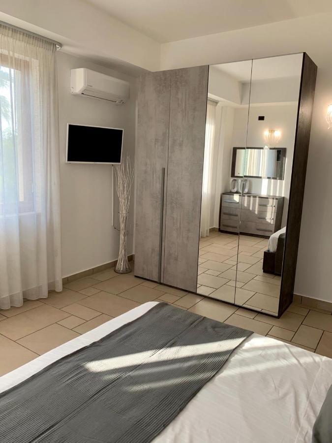 Torre Dei Mori Boutique Rooms B&B Capaccio Exterior photo